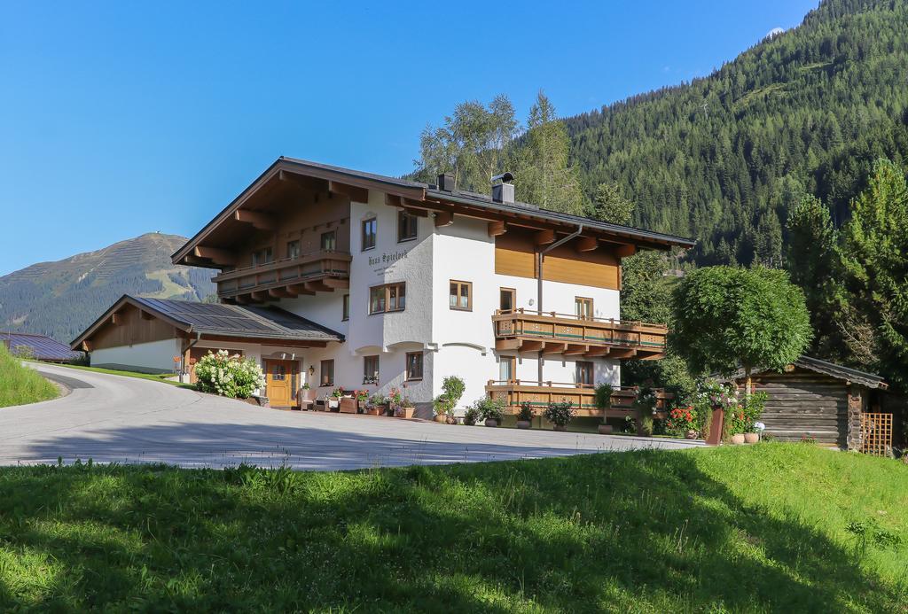 Bed and Breakfast Haus Spieleck Saalbach-Hinterglemm Exterior foto